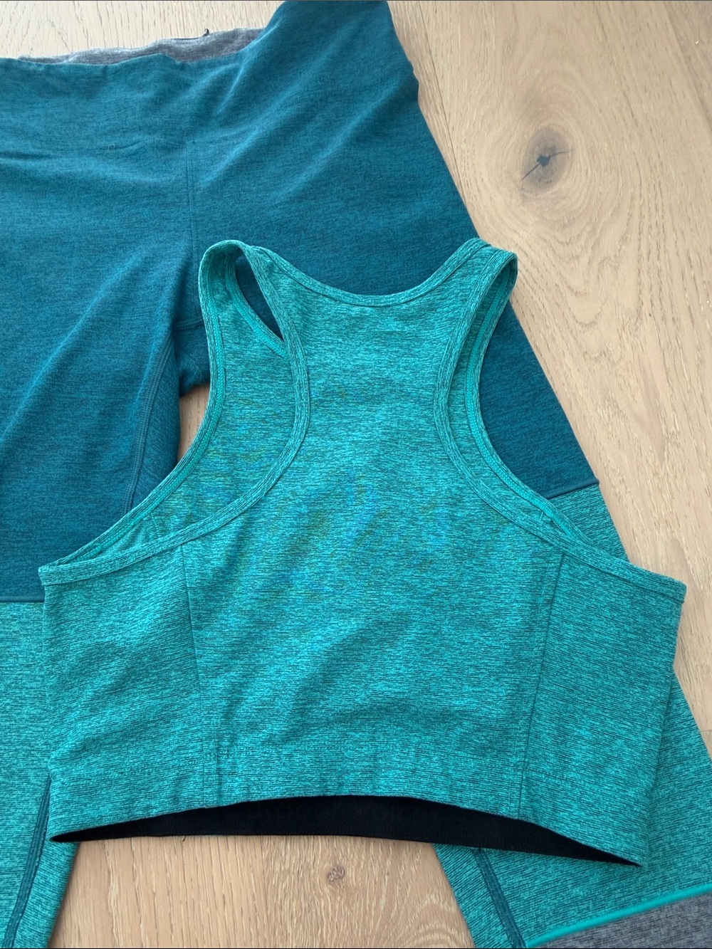 Outdoor Voices Teal & Gray Colorblock Legging Set with sports bra set - Picture 3 of 4